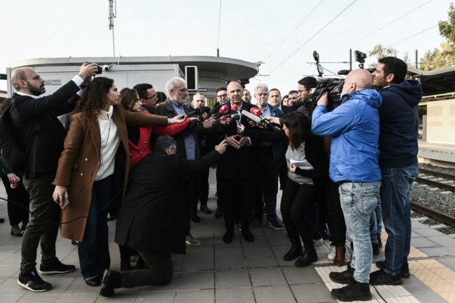 Ξεκινούν ξανά σήμερα τα δρομολόγια του τρένου Αθήνα-Θεσσαλονίκη - Με επιβάτες τον Γεραπετρίτη και τον πρόεδρο του ΟΣΕ