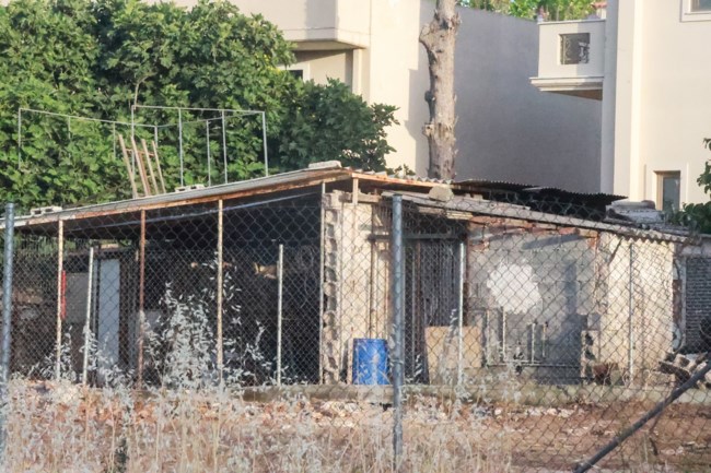 Έγκλημα στον Διόνυσο: Σιδηρουργός βρήκε νεκρό τον Πακιστανό - Άφαντος ο συγκάτοικος του θύματος