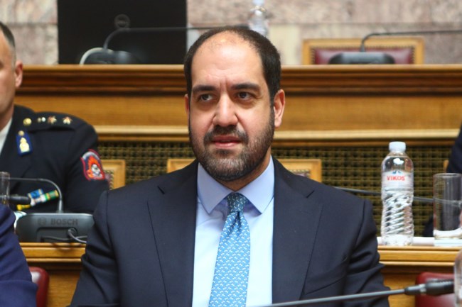 Η Ελλάδα παρήγγειλε 8 πυροσβεστικά ελικόπτερα μεσαίου τύπου - Τα δύο πρώτα θα παραδοθούν εντός 24 μηνών