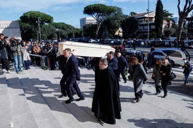 ΚΗΔΕΙΑ ΚΡΑΝ ΜΟΝΤΑΝΑ