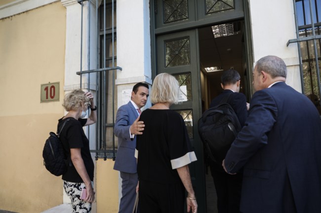 Σκάνδαλο Folli Follie: Ένοχοι Δημήτρης, Τζώρτζης και Καίτη Κουτσολιούτσου- Αθώοι όμως για την κατηγορία περί εγκληματικής οργάνωσης