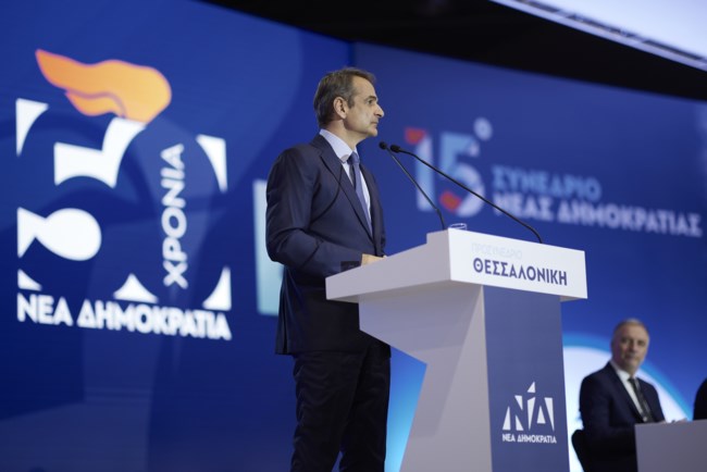 Κόντρα Μητσοτάκη-Κασσελάκη για τα αστακοκάραβα: "Τον στρίμωξε ο νόμος ΣΥΡΙΖΑ" - "Μπα; Ασχολείται με μένα ο κ. Κυριάκος;"