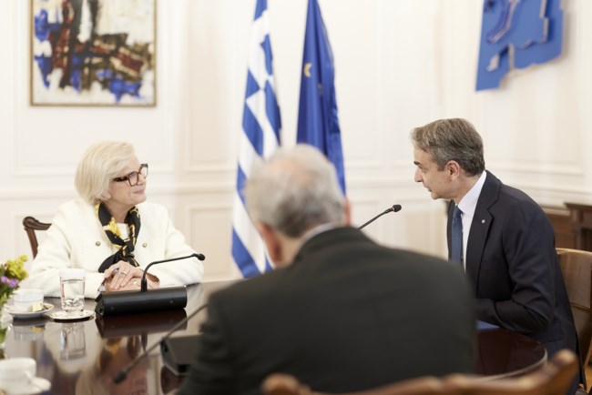 Συνάντηση Μητσοτάκη - Catherine Vautrin: Στο επίκεντρο η εμβάθυνση της ελληνογαλλικής αμυντικής συνεργασίας