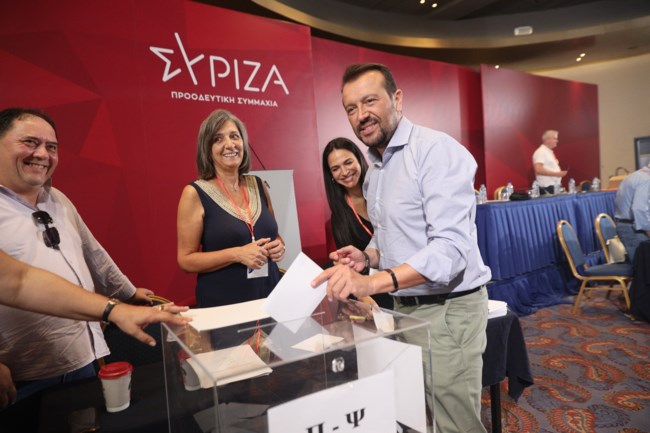 ΣΥΡΙΖΑ: Κασσελάκης και αντιπολίτευση μετρούν τα "κουκιά" για την πρόταση μομφής - Ολοκληρώθηκε η μυστική ψηφοφορία