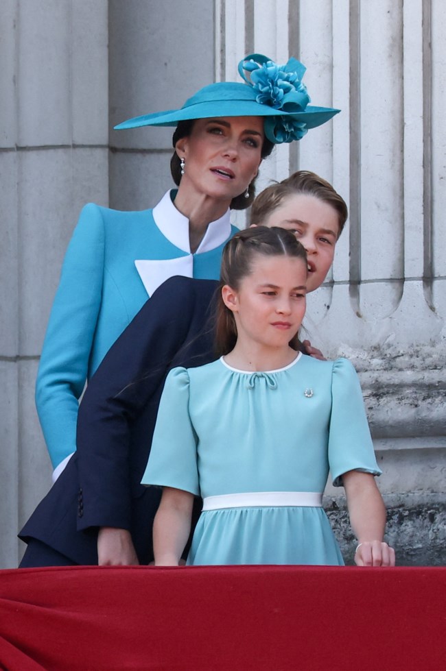 ΒΡΕΤΑΝΙΑ TROOPING THE COLOUR