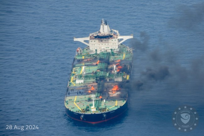 Ερυθρά Θάλασσα: Αναστέλλεται η επιχείρηση ρυμούλκησης του δεξαμενόπλοιου Sounion - Γιατί δεν μπορεί να γίνει τώρα