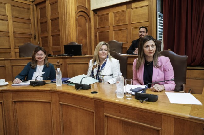 Σοφία Ζαχαράκη