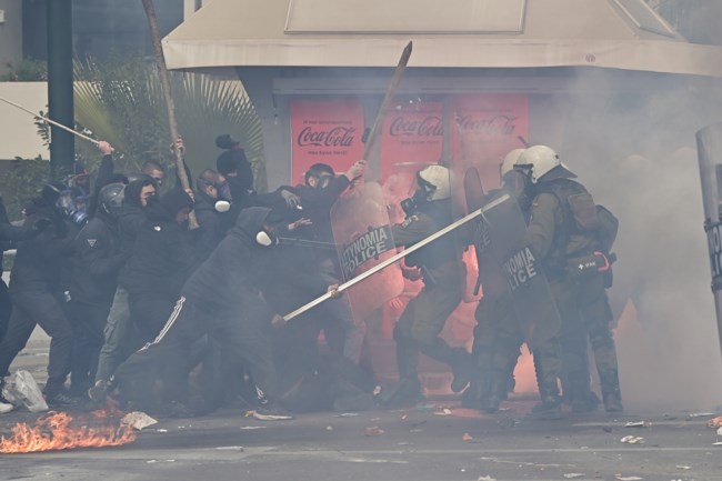 Χωρίς τις αισθήσεις του ο περιπτεράς στα λουλουδάδικα