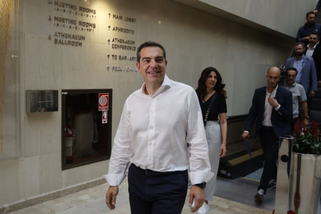 Τσίπρας στην ΚΕ του ΣΥΡΙΖΑ: Οδυνηρό σοκ η ήττα στις εκλογές - Η ευθύνη είναι πρωτίστως δική μου