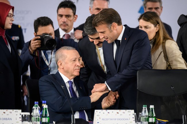 ΜΑΚΡΟΝ ΕΡΝΤΟΓΑΝ