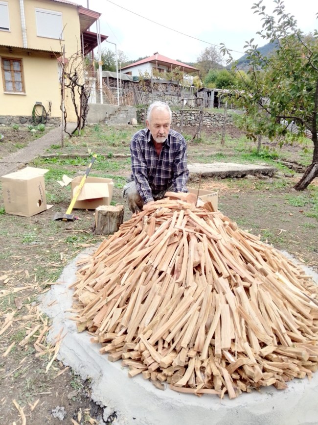 Ιωάννινα: Το κατράνι του Δίστρατου στην Αυλη Πολιτιστική Κληρονομιά - Τι ήταν οι κατρανάδες, τα μυστικά τους