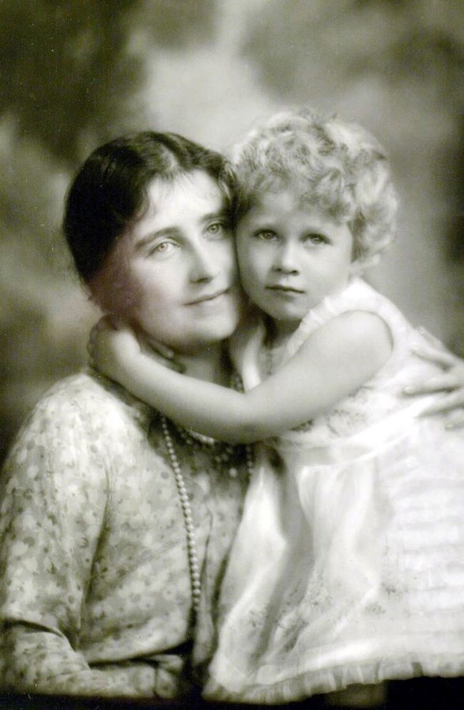 QUEEN_ELIZABETH