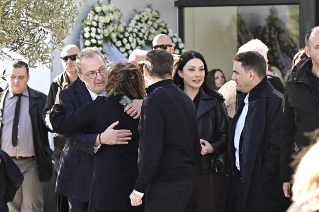 κηδεια παπαδακη5333