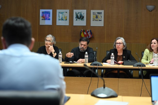 Κυρανάκης σε συγγενείς θυμάτων τροχαίων: Είμαστε αποφασισμένοι για μέτρα ακόμα και αν είναι αντιδημοφιλή