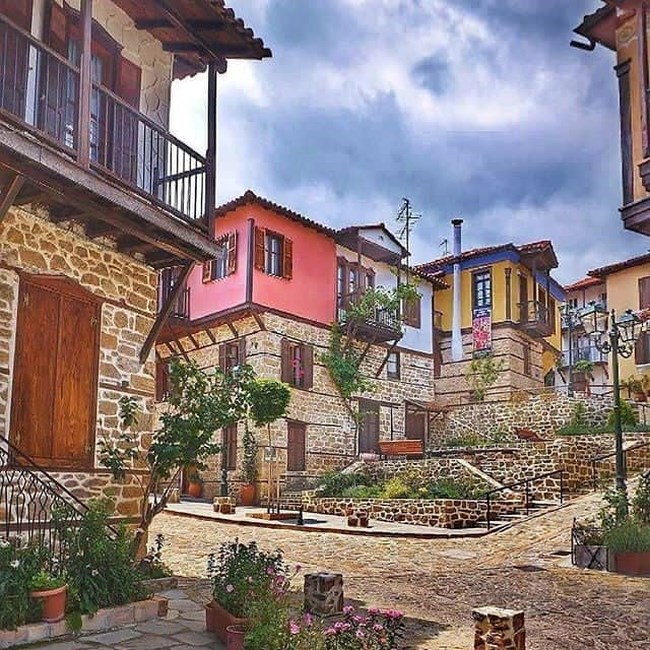 Αρναία