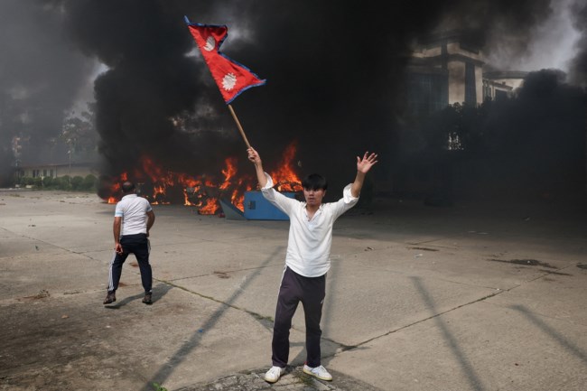 Παραιτήθηκε ο πρωθυπουργός του Νεπάλ εν μέσω σφοδρών διαδηλώσεων κατά του "μαύρου" στα social media