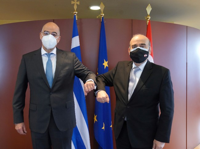 ΔΕΝΔΙΑΣ