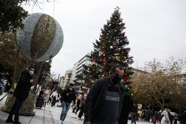 Αυτά είναι τα μέτρα που προτείνουν οι ειδικοί- Τι ανακοινώνει σε λίγο ο Πλεύρης για εστίαση, μπαρ και τηλεργασία