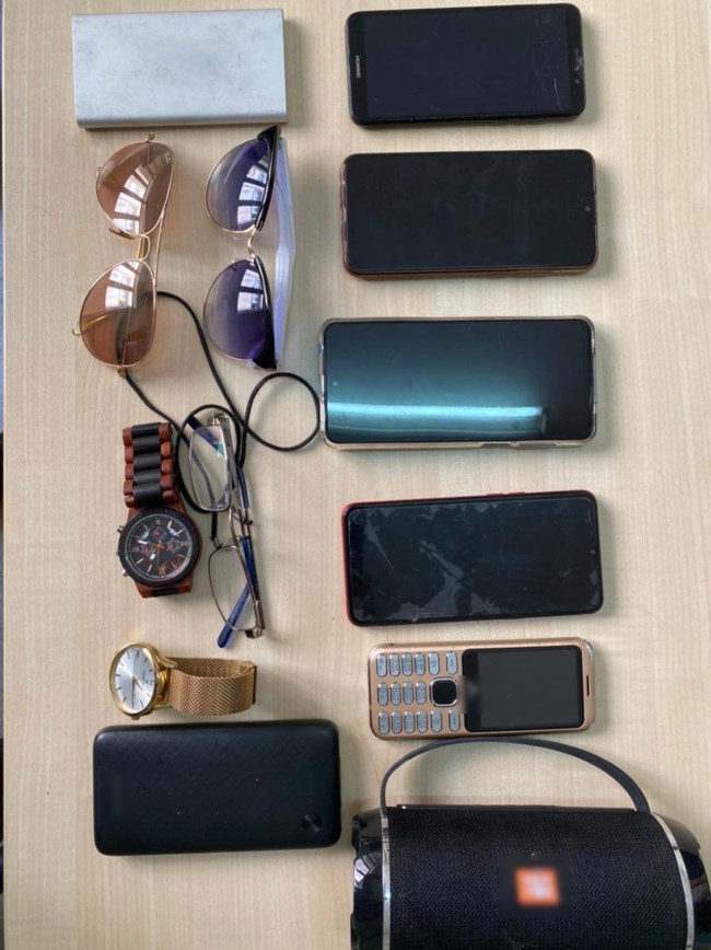 Απίστευτο: Στα χέρια της ΕΛΑΣ σπείρα που "χτυπούσε" στο κέντρο της Αθήνας - Οι περισσότεροι έχουν συλληφθεί πάνω από 200 φορές