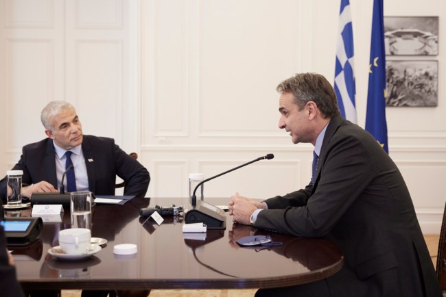Συνάντηση Μητσοτάκη με τον υπουργό Εξωτερικών του Ισραήλ, Yair Lapid: "Νέες ευκαιρίες για την ενεργειακή συνεργασία"