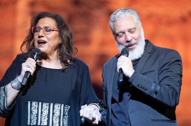 Η Μαρία Φαραντούρη και ο Τάσης Χριστογιαννόπουλος σε μία ξεχωριστή σύμπραξη στο Μέγαρο Μουσικής Αθηνών