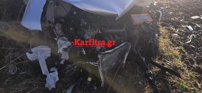 Θεσσαλονίκη: Σοβαρό τροχαίο με τρεις τραυματίες - Στο νοσοκομείο μητέρα με το παιδί της [εικόνες]