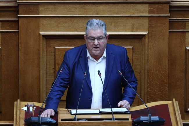 Κουτσούμπας στη Βουλή: Πρέπει να διερευνηθούν ευθύνες και για εσάς κύριε Μητσοτάκη