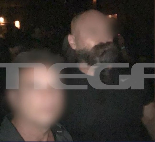 ΚΟΛΩΝΑΚΙ 60ΧΡΟΝΟΣ