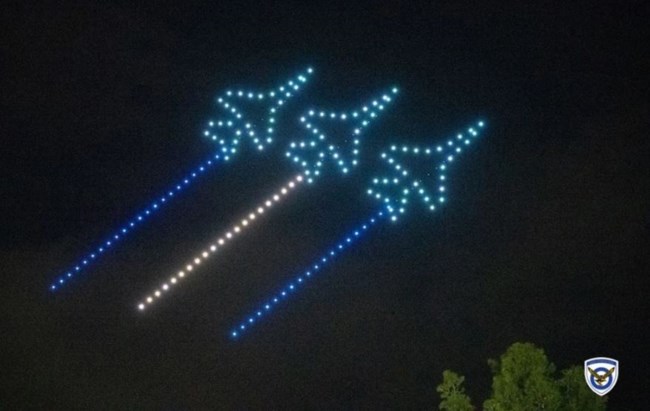 DRONE ΠΟΛΕΜΙΚΗ ΑΕΡΟΠΟΡΙΑ