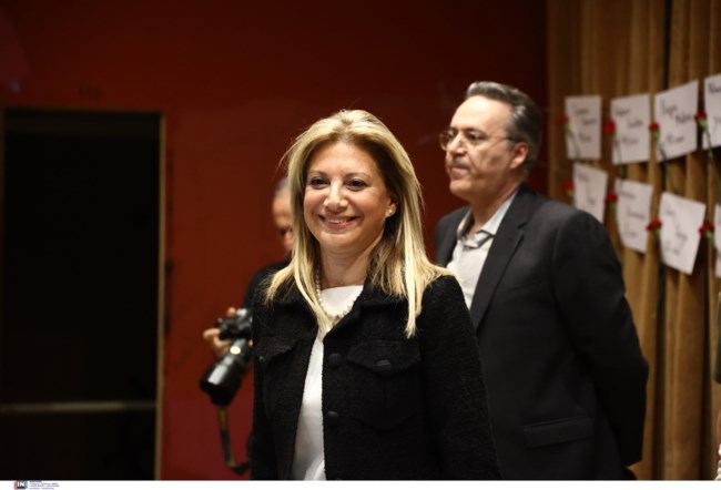Τέμπη: Φιάσκο με το πόρισμα ΕΟΔΑΣΑΑΜ για την "άγνωστη εύφλεκτη ύλη"- Δύσκολα θα μείνει στη θέση του ο Παπαδημητρίου