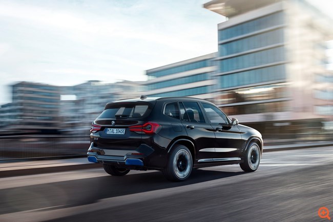 BMW iX3: Ανανεωμένη και ηλεκτρική