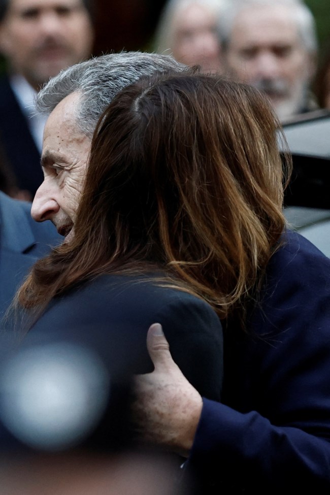 ΣΑΡΚΟΖΙ ΦΥΛΑΚΗ