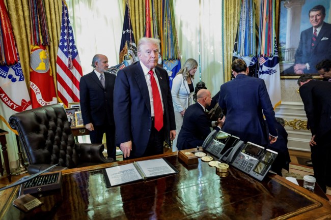 ΊΠΟΘΥΜΙΑ ΣΤΕΛΕΧΟΣ ΛΕΥΚΟΣ ΟΙΚΟΣ