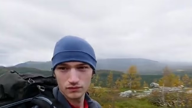 ΣΟΥΗΔΟΣ YOUTUBER