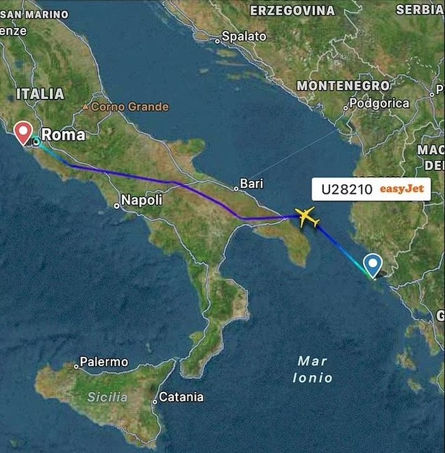 Πτήση τρόμου της EasyJet από Κέρκυρα για Λονδίνο: Αναγκαστική προσγείωση στη Ρώμη, δύο τραυματίες αεροσυνοδοί