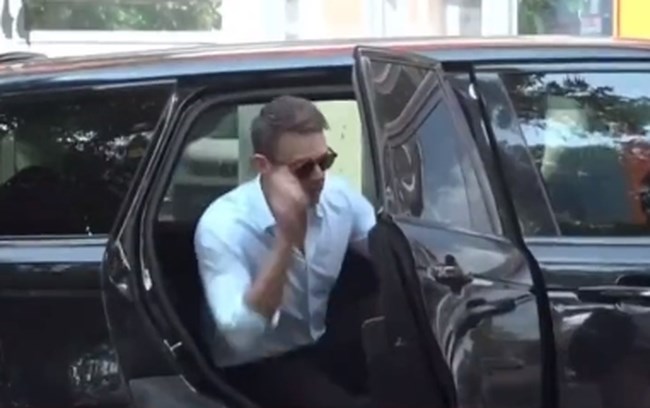 Κασσελάκης range rover