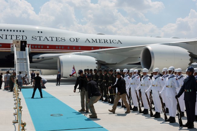 AIR FORCE ONE ΤΡΑΜΠ