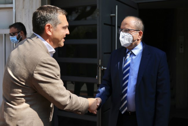 Τσίπρας: Να κάνει άμεσα έρευνα η ΑΔΑΕ για το αν και πόσοι ακόμα βουλευτές παρακολουθούνται