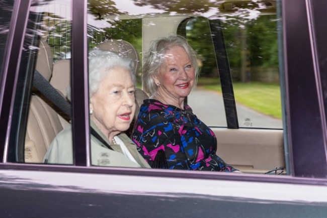 Queen aide