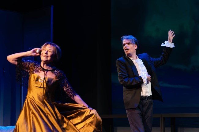 "Έξι μαθήματα χορού σε έξι εβδομάδες": Πρεμιέρα για την παράσταση στο Πτι Παλαί