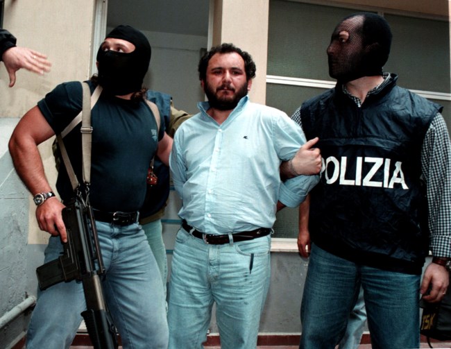 Ιταλία: Αποφυλακίστηκε ο "νονός" Τζοβάνι Μπρούσκα - Είχε λιώσει σε οξύ 13χρονο γιο μαφιόζου
