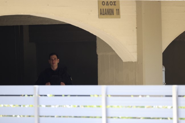 Νέα Σμύρνη: O καβγάς που οδήγησε στο έγκλημα - "Ο πατέρας είχε βοηθήσει να συλληφθεί ο γιος γιατί θεωρούσε ότι έτσι θα σωθεί"