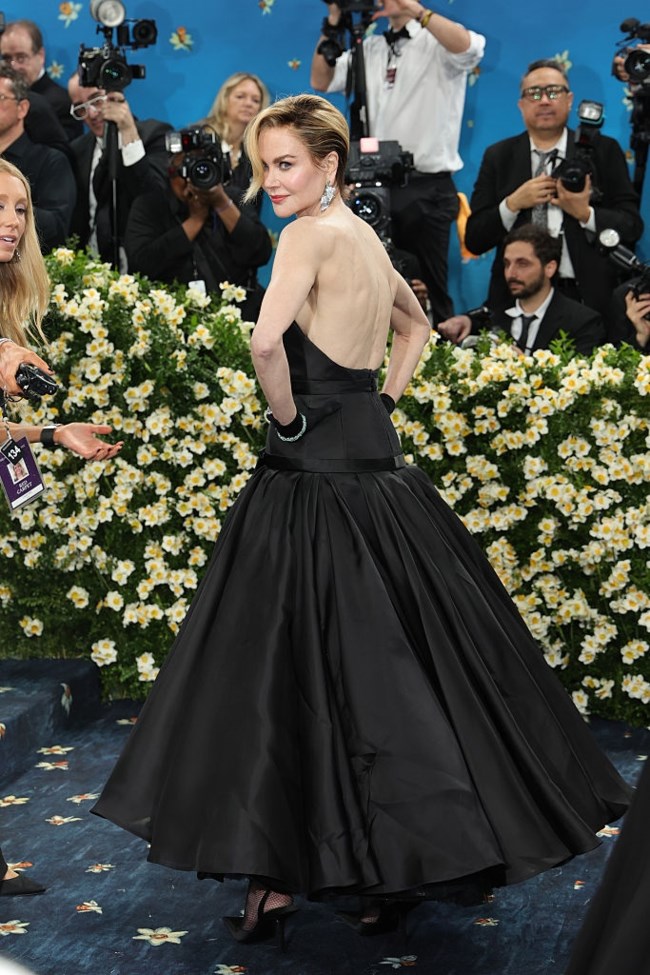 NICOLE KIDMAN