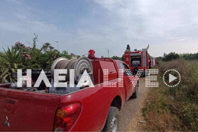 Ηλεία: Φωτιά στο λυόμενο που έμενε ο δολοφόνος της 11χρονης, την ώρα που γινόταν η κηδεία της
