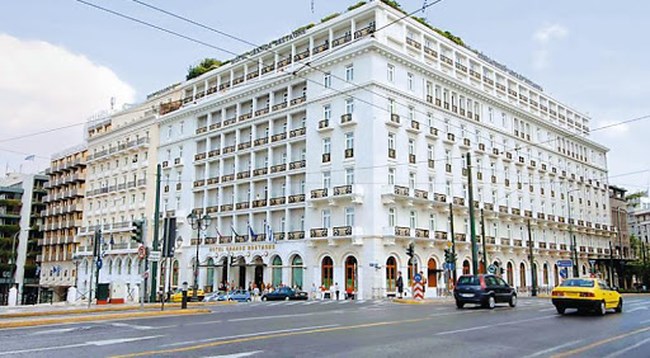Μάχη κορυφής για Αστέρα Βουλιαγμένης και Μεγάλη Βρετανία - Σε ποια ελληνικά ξενοδοχεία δίνει η Michelin τα "κλειδιά"