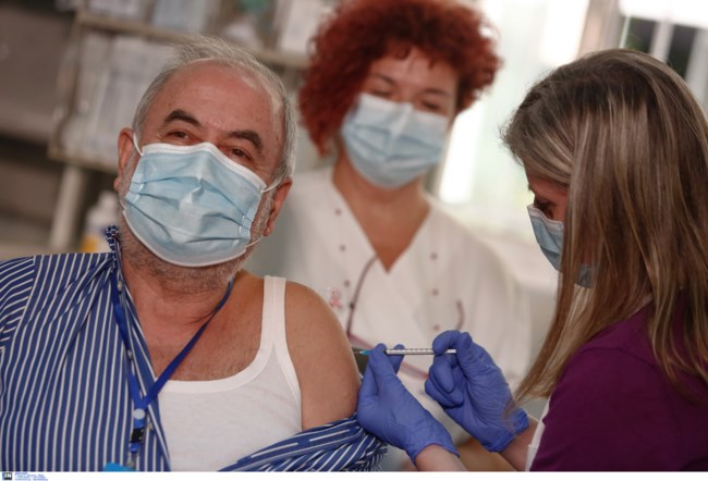 Θεσσαλονίκη: Εισαγγελική παρέμβαση για εμβολιασμούς εκτός σειράς σε Ιδρύματα