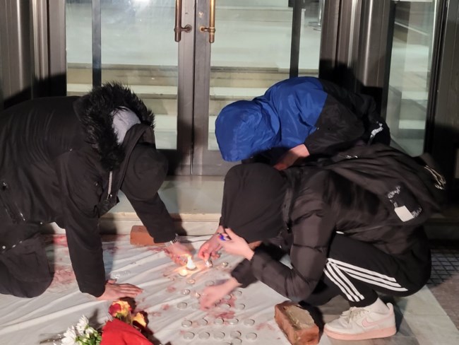 φοιτητης λαρισα τοιχίο