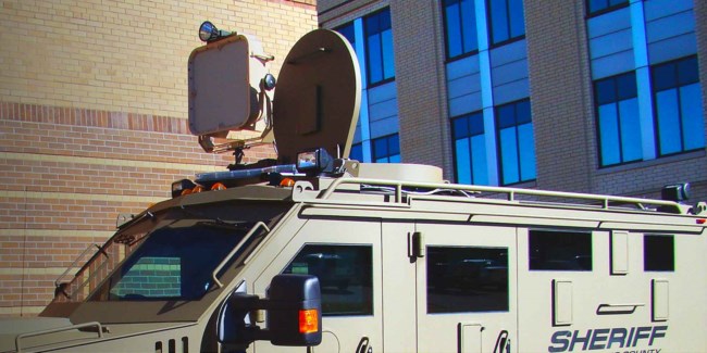LRAD: Αυτά είναι τα δύο νέα "υπερόπλα" της ΕΛΑΣ στον Έβρο - Τέλος στις "οργανωμένες" εφόδους μεταναστών [Βίντεο]