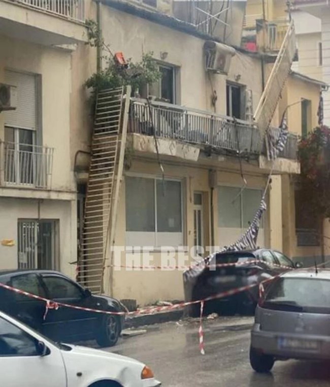 ΜΠΑΛΚΟΝΙ ΠΑΤΡΑ