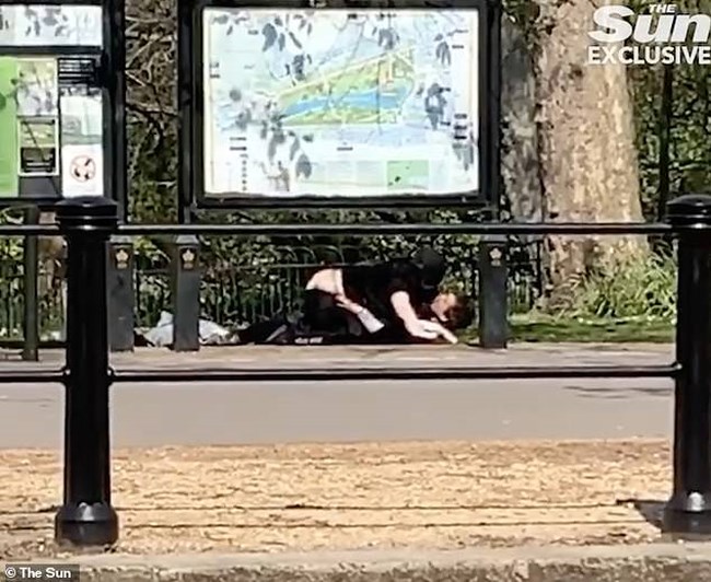 Κορονοϊός Δημόσιο σεξ Βρετανία